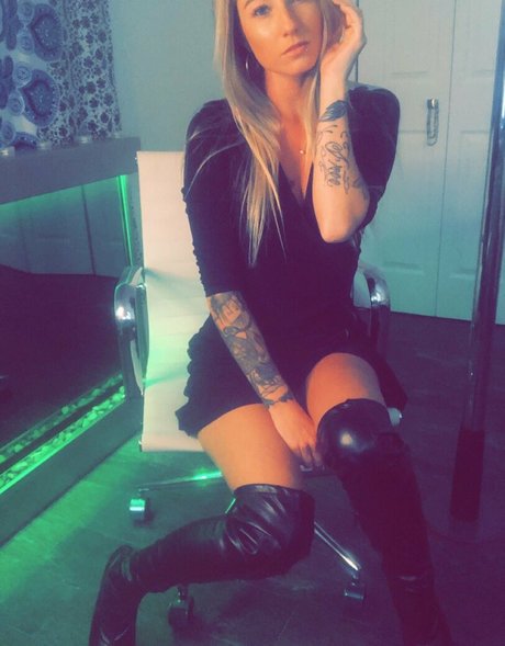 ashlynxdiamond pornstar xxx gallery