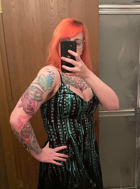 PushingUpRoses model nude galleries