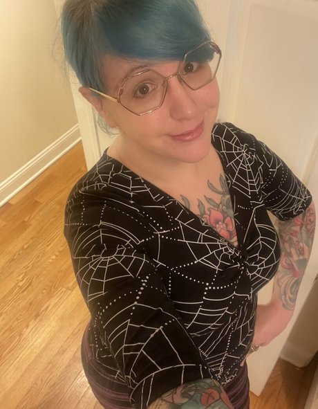 PushingUpRoses top star photos