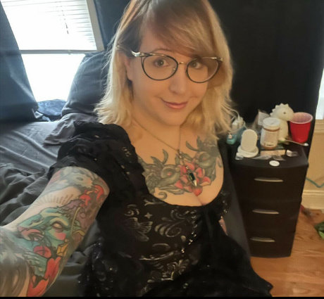 PushingUpRoses art star archive