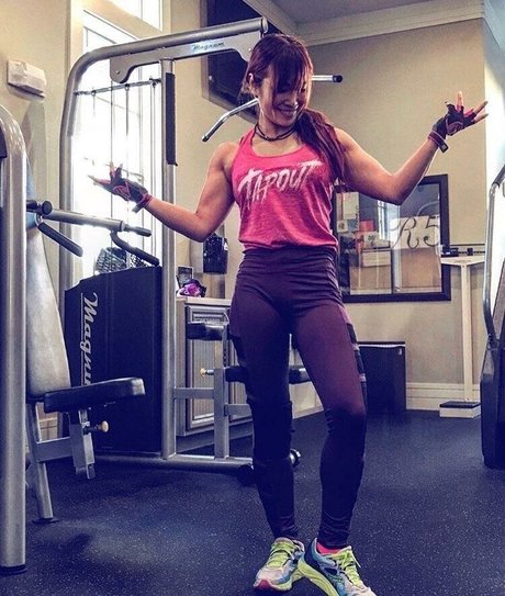 Kairi Sane pornographic model gallery