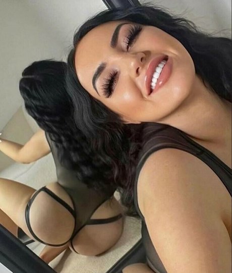 esteladior pornstar pretty pictures