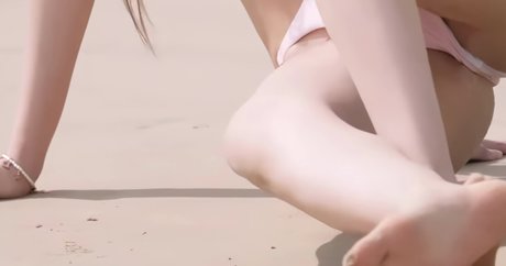 Min Harin_ star nude picture