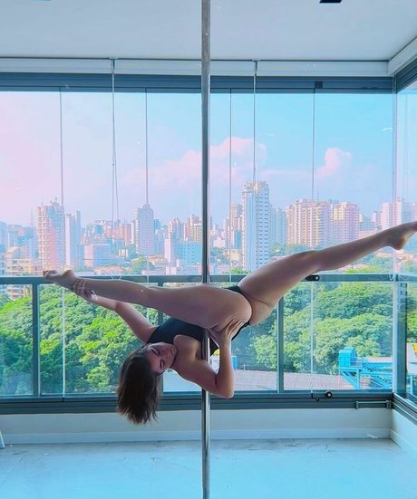 Sofia Santino exclusive pornstar gallery