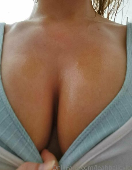 Leah BaileyLB star xxx photo