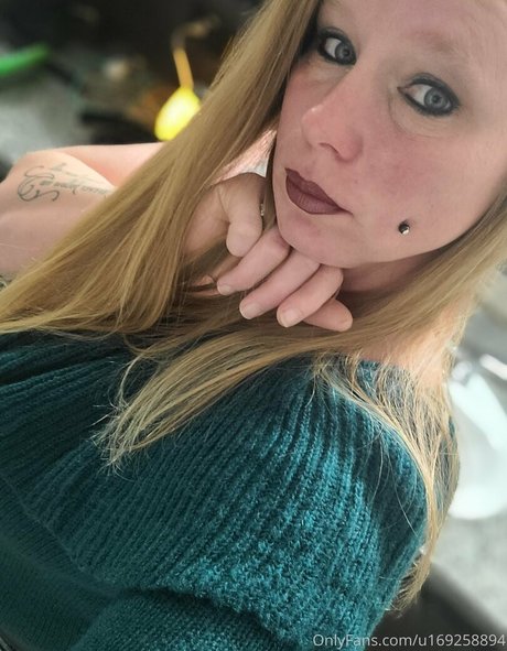 bigbootymandyj1981 pornstar naked pics