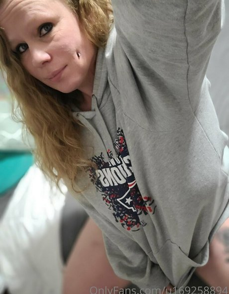 bigbootymandyj1981 pretty model picture