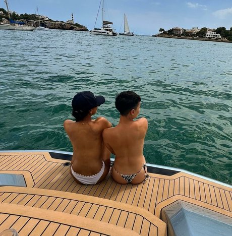 Jessie Mei Lee pornstar high quality images