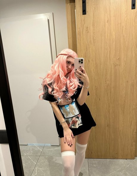 karisha x nice actress galleries