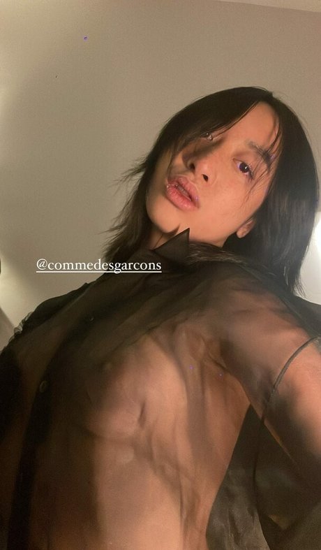 Dieu Linh Vuong pornstar free image