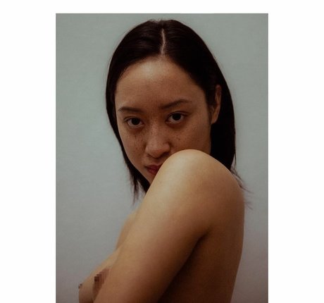 Dieu Linh Vuong top model photo