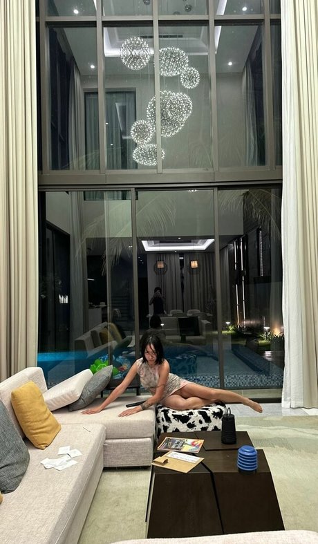 Dieu Linh Vuong exclusive pornstar gallery