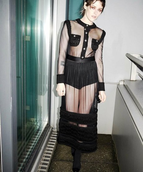 Kristen Stewart erotic pornstar photos