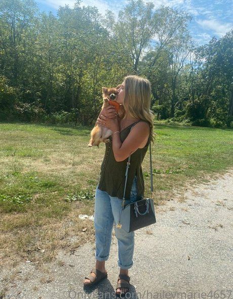 haileymarie4657 xxx actress image