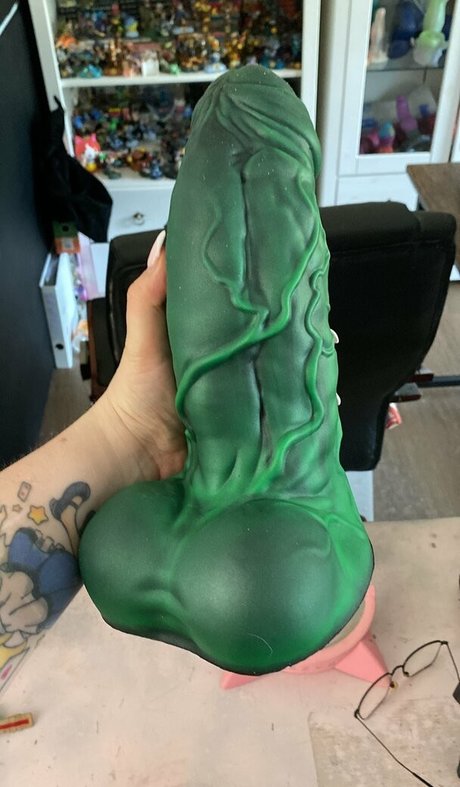 vinny bun star top photo