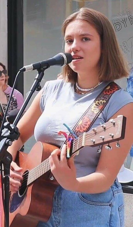 Allie Sherlock model free picture