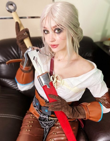 hotpurpletaty top model pic