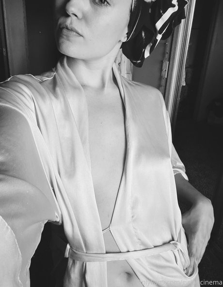 girloncinema best actress pics