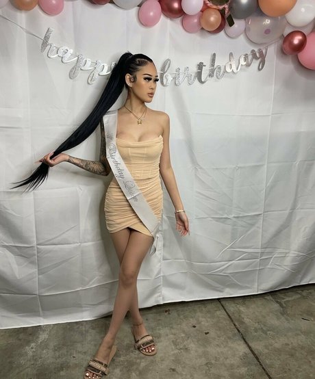 Jennyturtlee pornstar erotic img