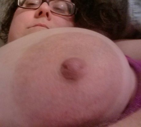 AlphaHarlot sexy pornstar pics