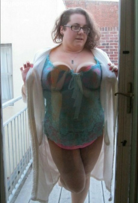 AlphaHarlot star photos