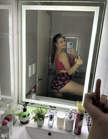 Loore Garcia pretty pornstar archive