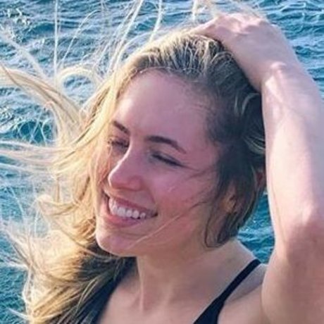 Nicki Taylor art star pictures