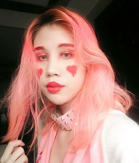 Kura Onee san xxx star picture