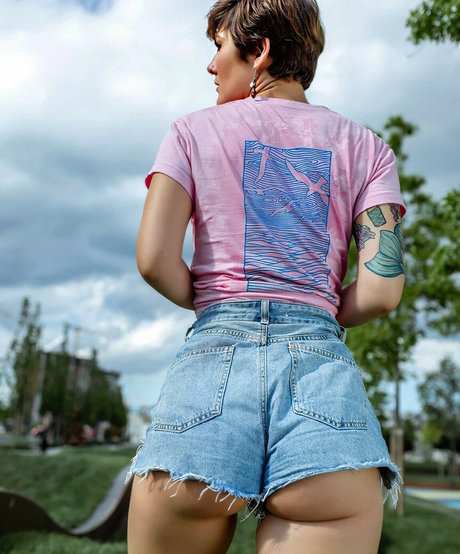 Miss lady bug model adult pics