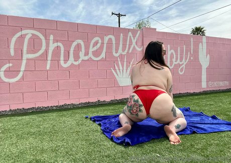 naughtynyxiefree model exclusive photo