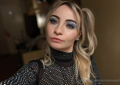 Karmaroused star pornographic pics