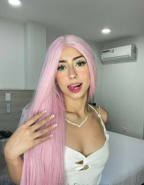 sophiemiler pornstar naked pic