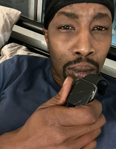 isiahmaxwell pornstar naked image