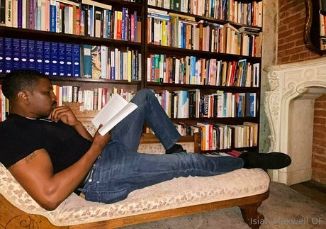 isiahmaxwell nudes model img