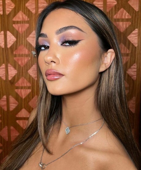 Audrey Thompson star adult pictures