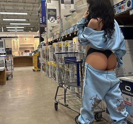 Kendalluvxx exclusive pornstar images