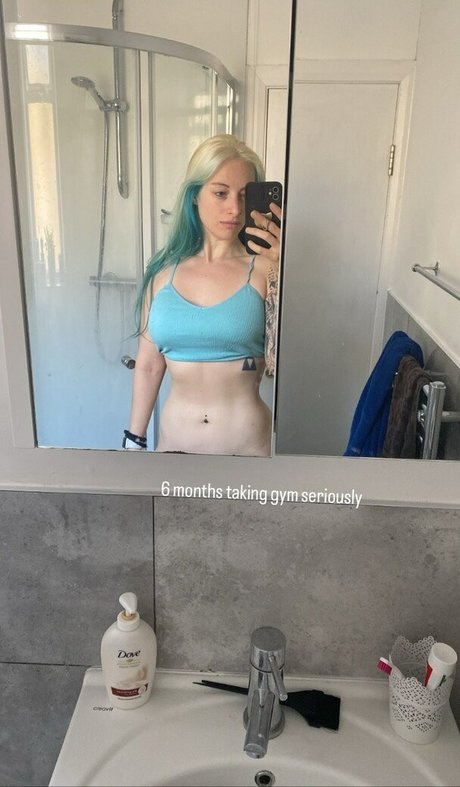 Giulia Henne Profile pic