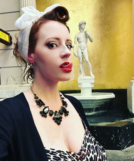 Abby DarkStar star perfect pictures