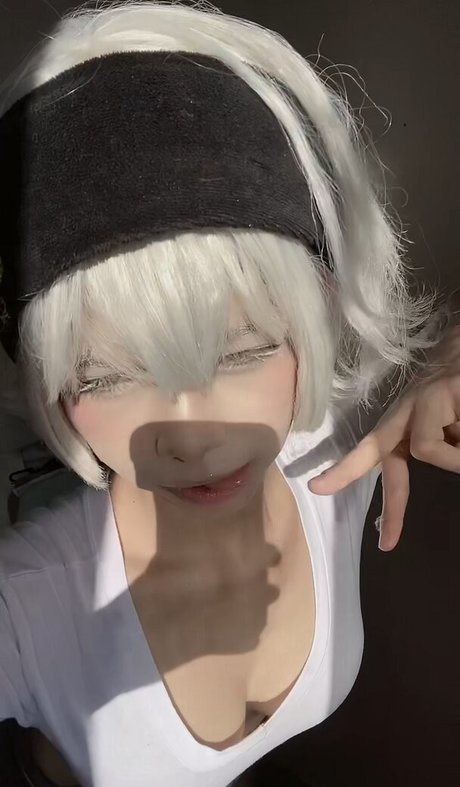 Vamp car naked model galleries