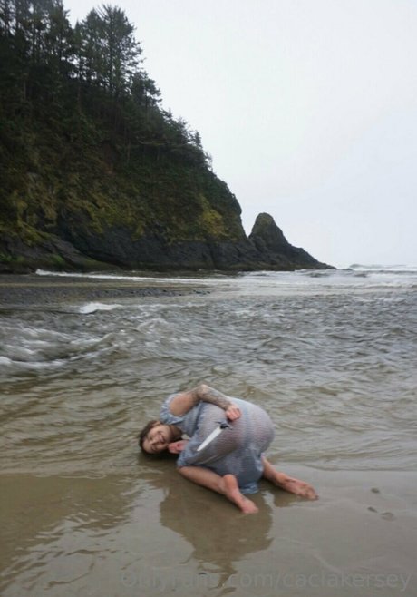 Acacia Kersey best pornstar img