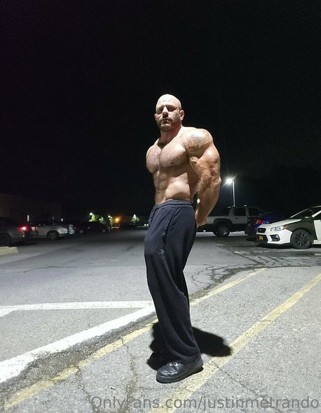 justinmetrando naked model pics