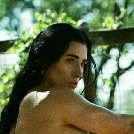 Maeggatron exclusive pornstar photos