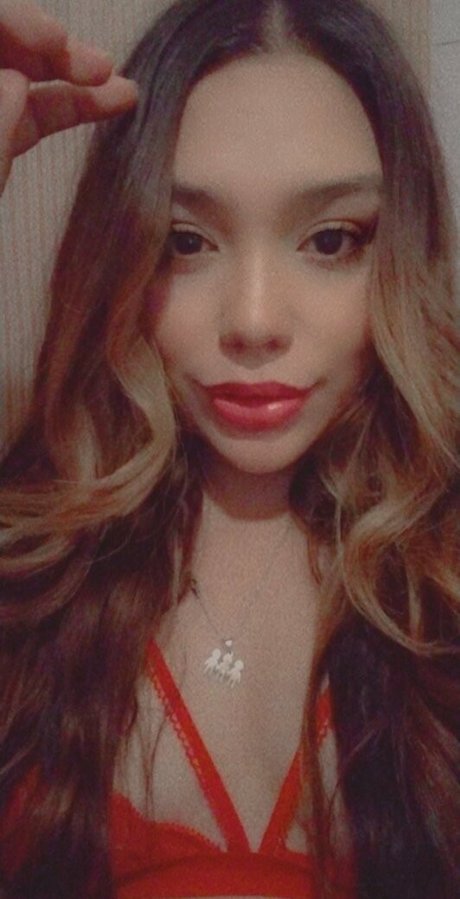 bigbootylatinamx star naked picture