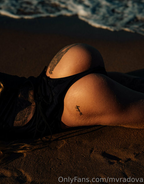 mvradova hot star gallery
