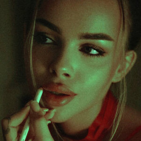 mvradova star pornographic pic