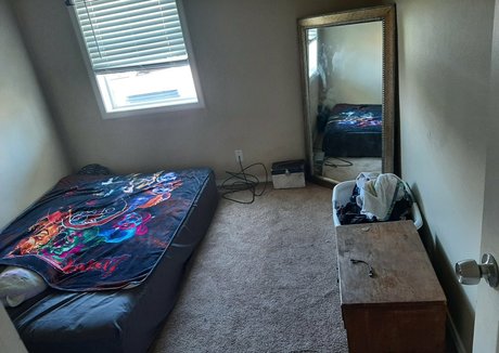 amy lovotomy free actress images