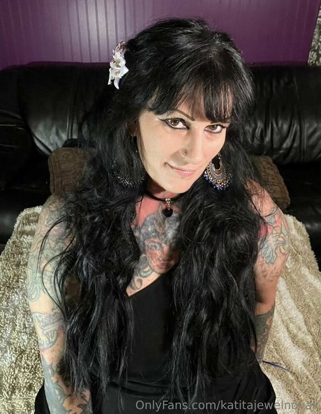 katitajewelnovak hd model pics