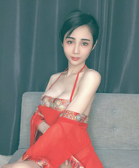 valentine8 official top star images