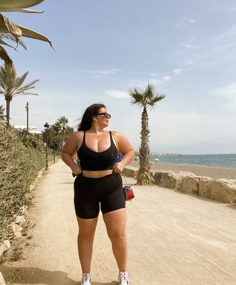 Rebecca Shortt pornstar free images