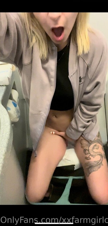 asian lesbian onlyfans sexy xxx pictures